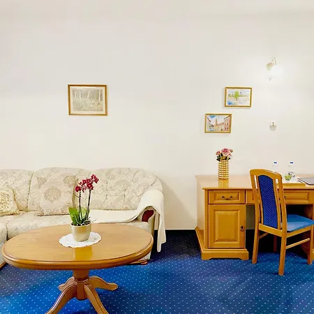 Wesselenyi 3* Győr
