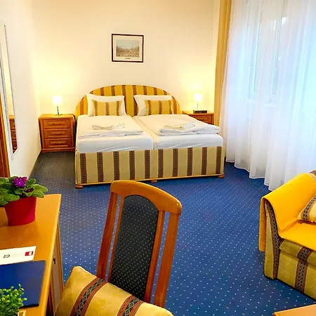 Hotel Wesselenyi Gyor
